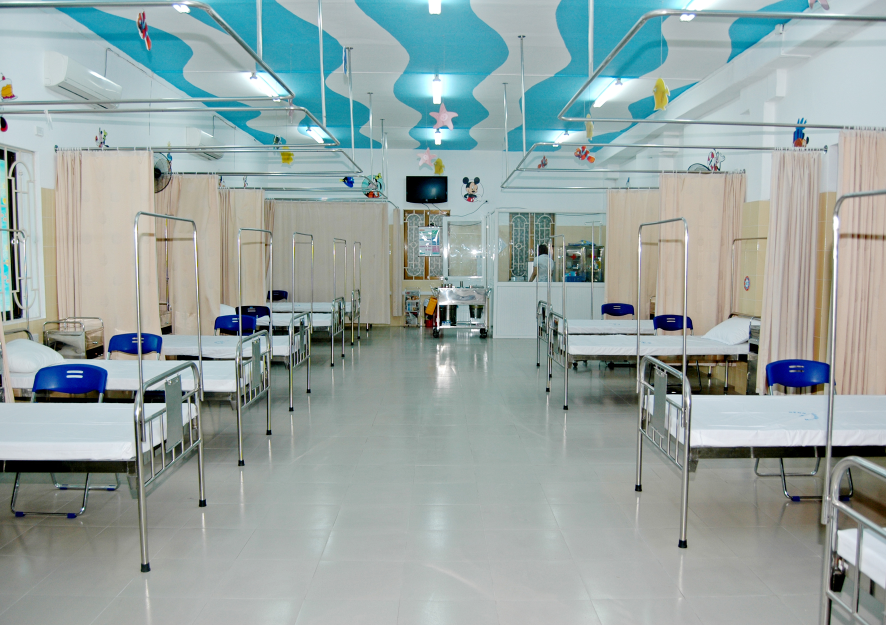 cung cấp nội thất y tế cho bệnh viện